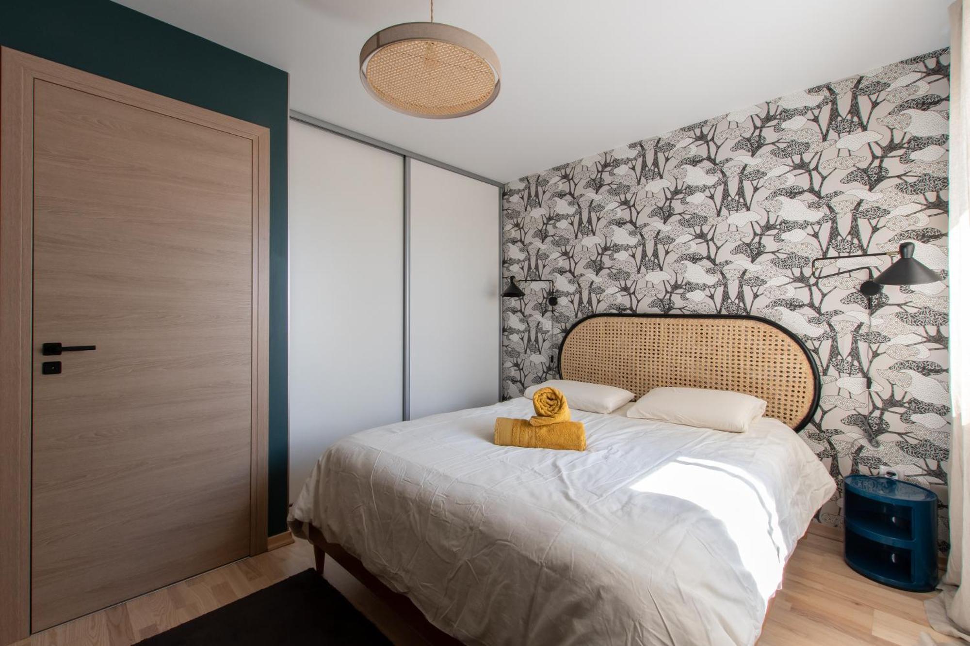 Luxury Mind Vue Exceptionnelle Pied Dans L'Eau Parkings Prives 2 Places Climatisation Hyper Centre Logement D'Exception La Grande Motte Luaran gambar